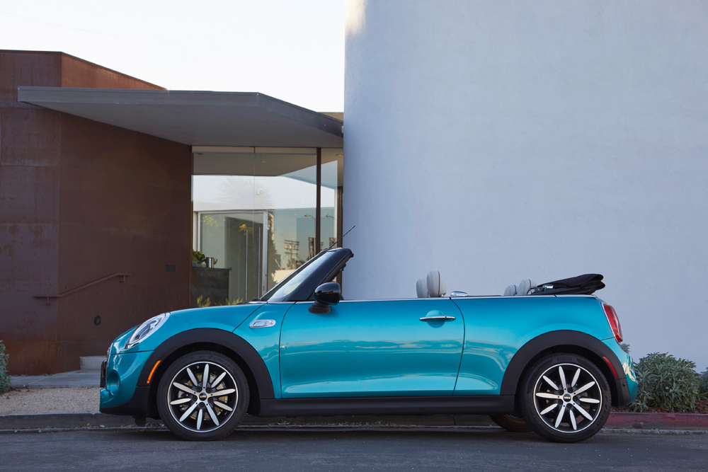 Mini-Cabrio-2