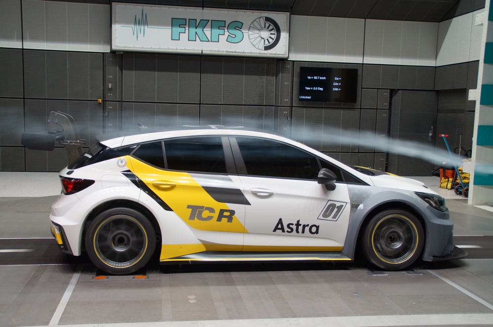 Opel-Astra-TCR-300280